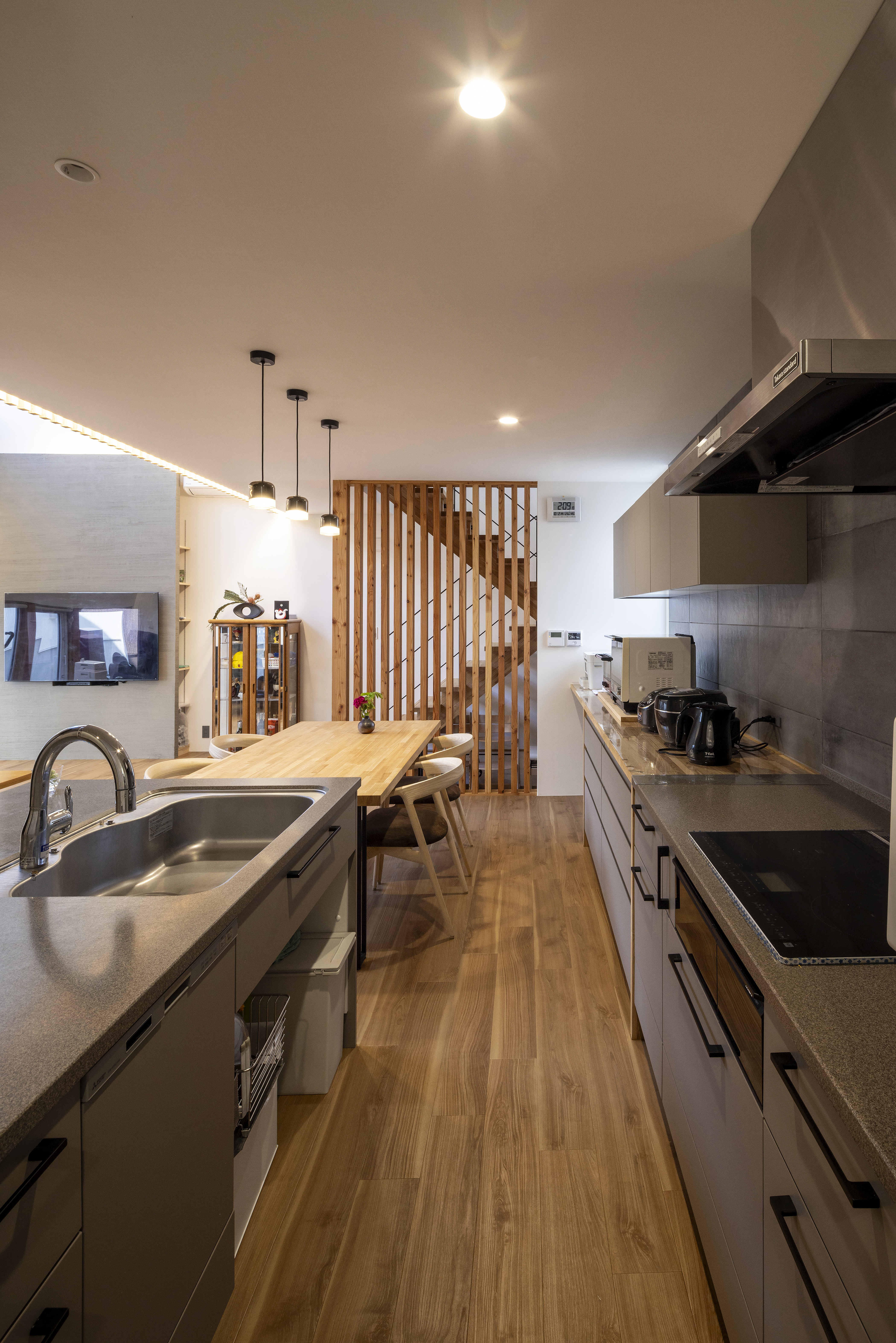 隣棟の二世帯住宅|孫が集う親世帯。 厚別区の家01 写真8